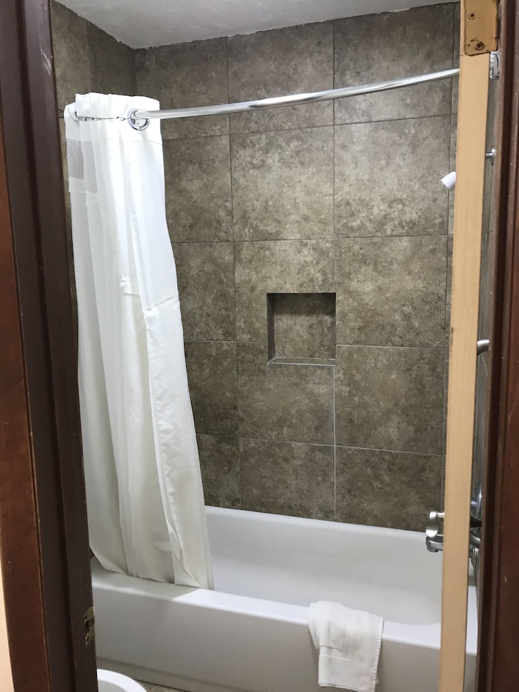 Interstate Motel Guthrie - photo 15