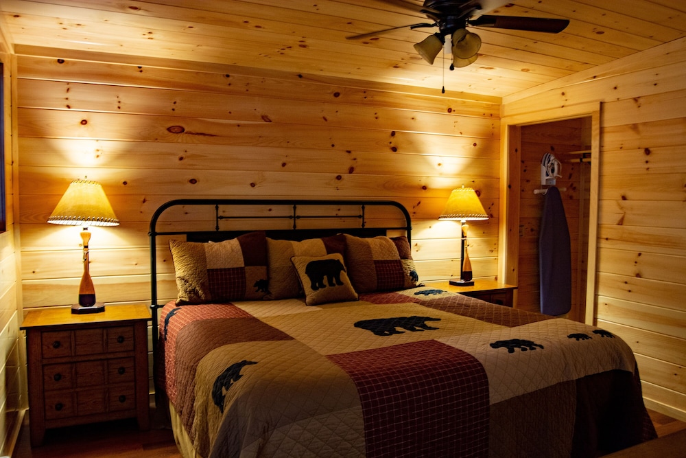 Ampersand Bay Resort - photo 8