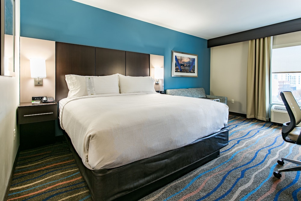 Holiday Inn Hotel & Suites Chattanooga Downtown by IHG - photo 10