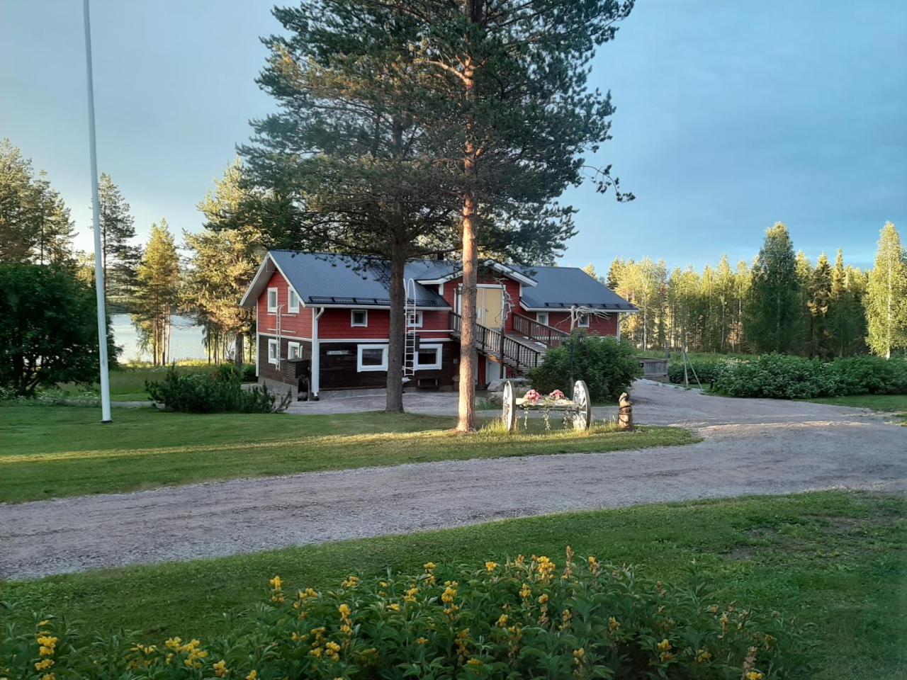 Reindeer Lake Resort in Pello, Finland