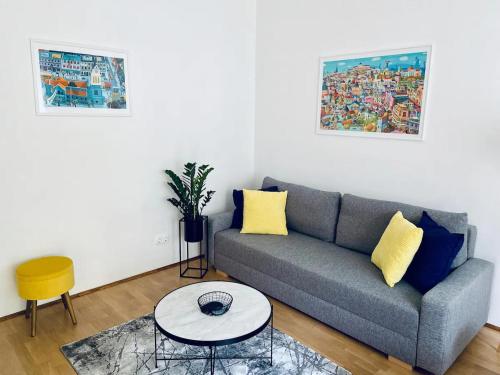 Nanami Apartments