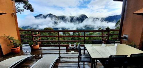 Cabin in da Woods — 4-Star Luxury Hotel in Cape Town, South Africa