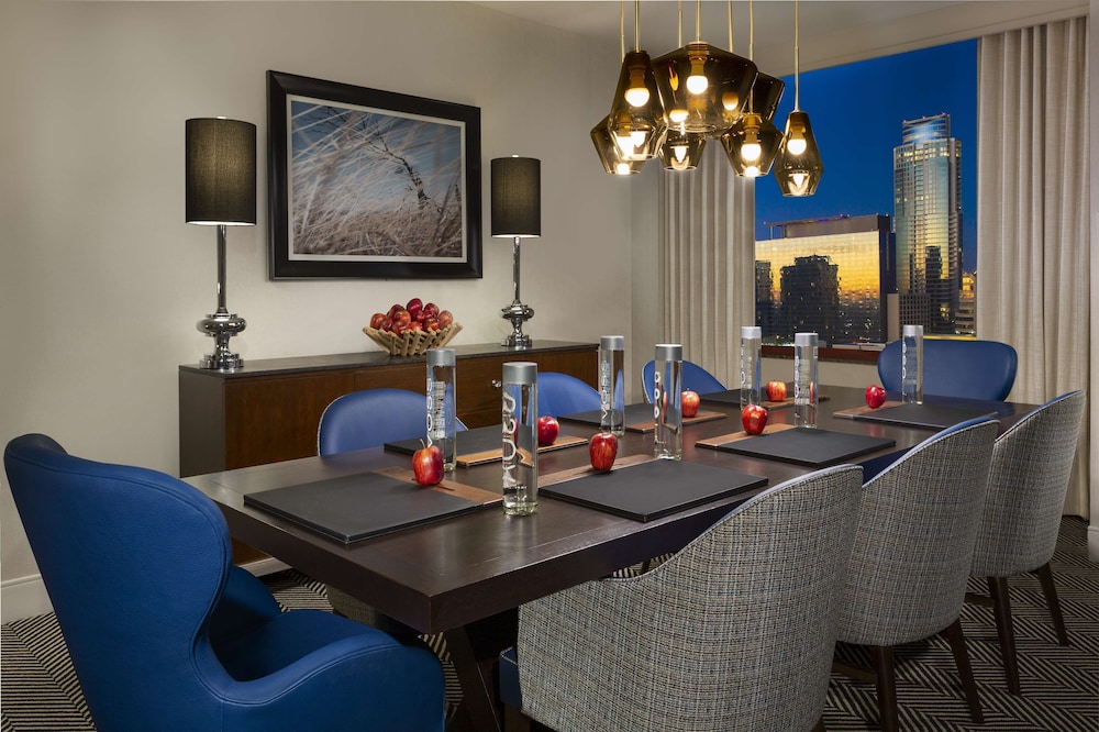 Hilton Austin - photo 12