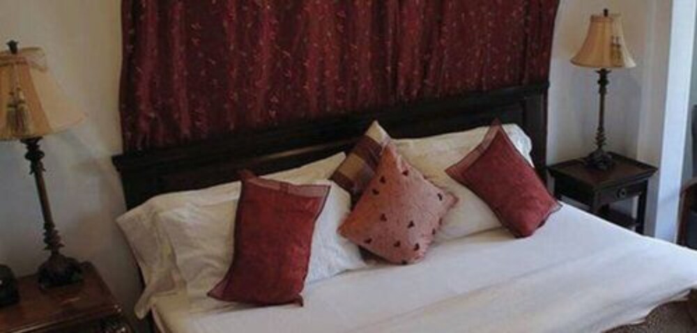 The Columbia Inn at Peralynna Manor - photo 17