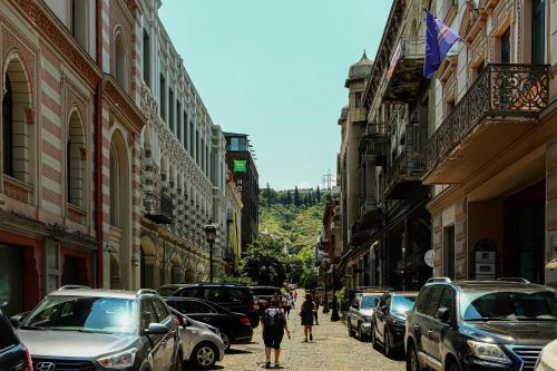Tbilisi Heart Funky 1BR Apt By Wehost
