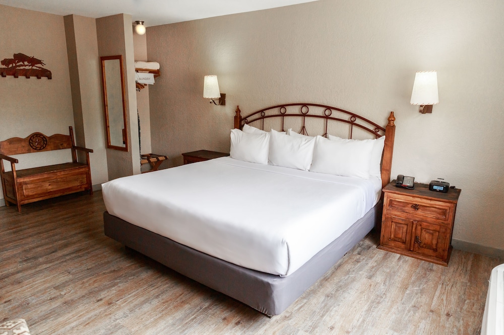 Aarchway Inn - photo 4