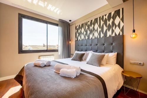 Up Rooms Banyoles — 4-Star Luxury Hotel in Banyoles, Spain