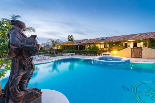 Apartamento Jibazahora Libra — 4-Star Luxury Hotel in Barbate, Spain