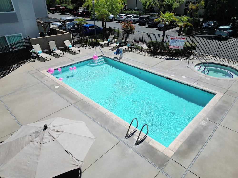 Courtyard by Marriott Sacramento Cal Expo - photo 13