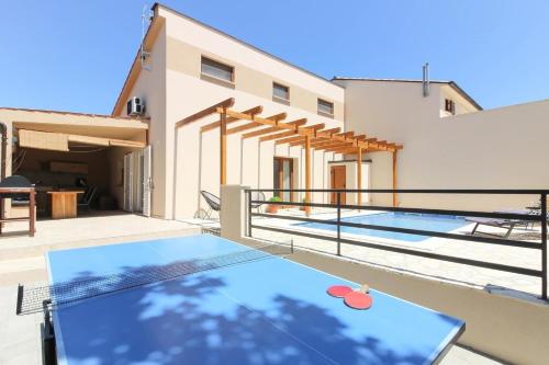 Beautiful villa Lona with private pool near Pula — 4-Star Luxury Hotel in Vodnjan, Croatia