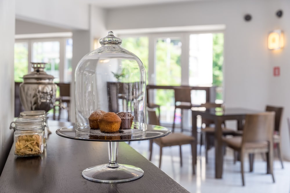 מזון ומשקאות