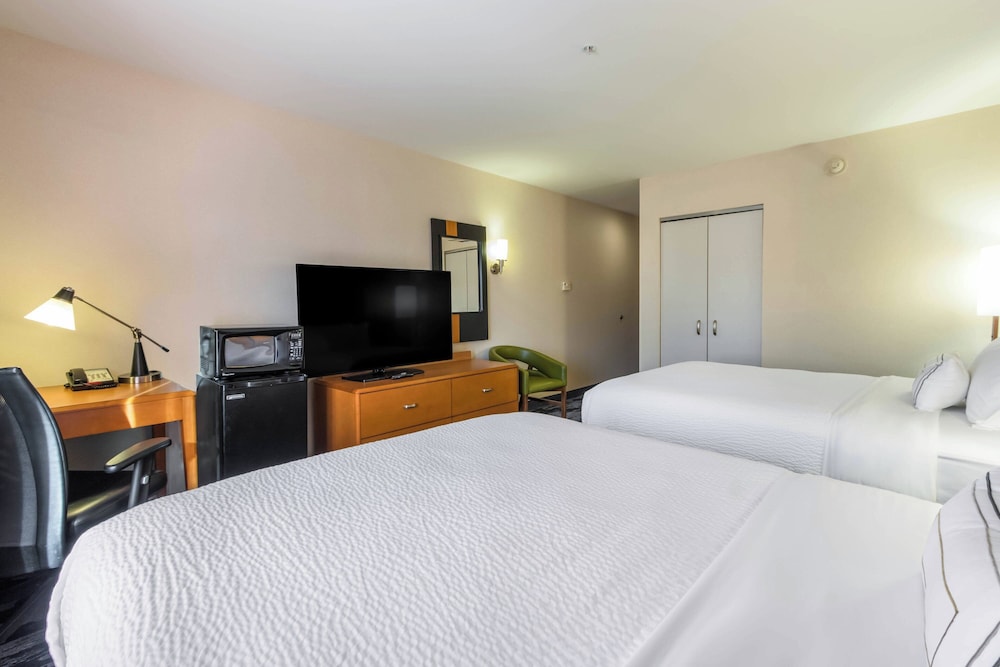 Fairfield Inn & Suites by Marriott Columbia - photo 15