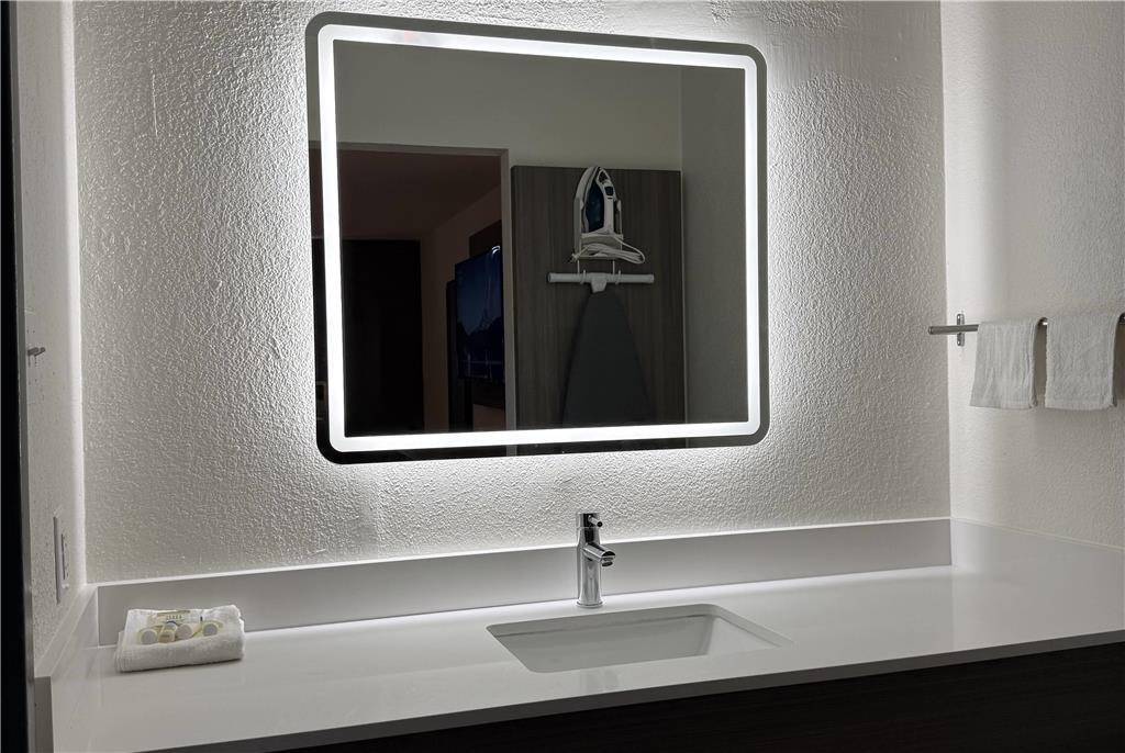 Travelodge by Wyndham Lumberton - photo 15