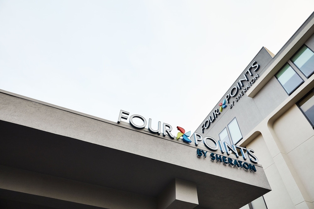 Four Points by Sheraton Chicago Westchester Oak Brook - photo 35