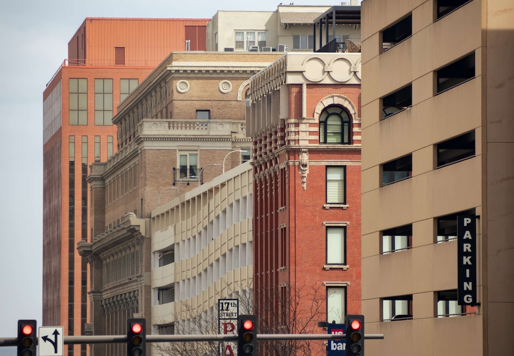 The Peregrine Omaha Downtown Curio Collection by Hilton - photo 97