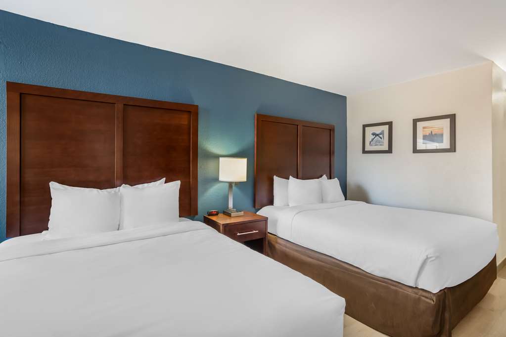 Comfort Inn Charlotte Airport Uptown - photo 9