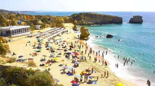 Beautiful Vila Rafaella walk distance to beaches — 4-Star Luxury Hotel in Albufeira, Portugal