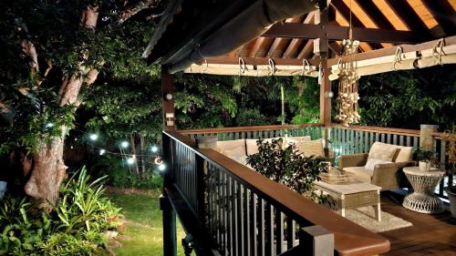 Magnetic Mango Escape - last minute hotel in Unknown City