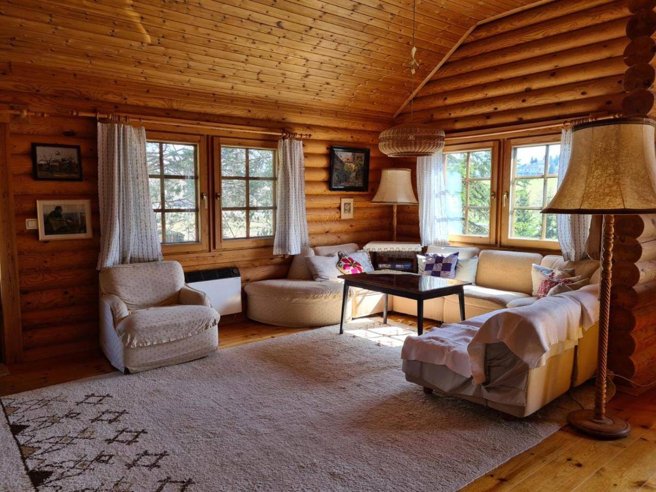 Charmantes Ferienhaus Am Waldrand in Unknown City, Austria