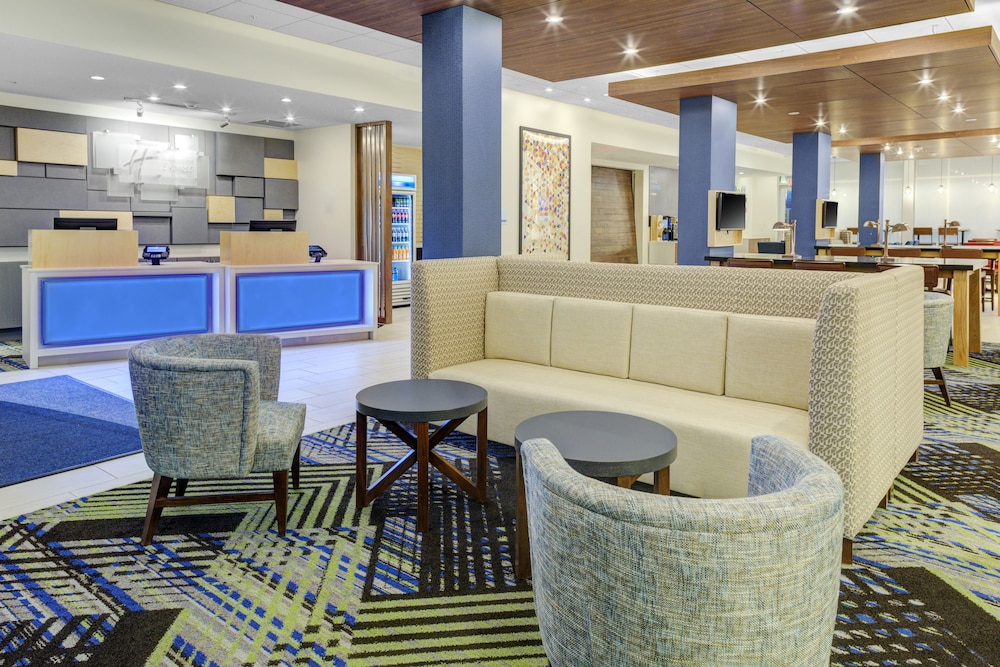 Holiday Inn Express and Suites King George Dahlgren by IHG - photo 17
