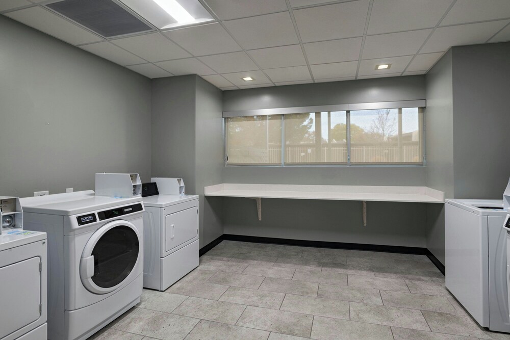 TownePlace Suites by Marriott Albuquerque Uptown - photo 19