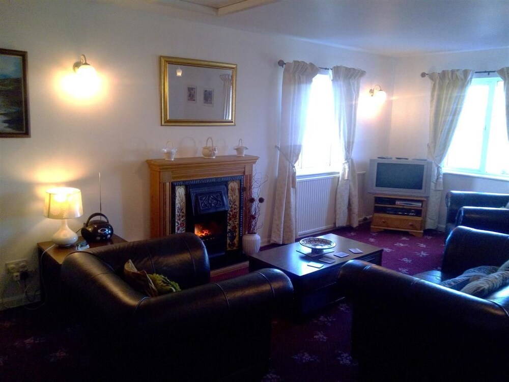 Oakdene Apartments — 4-Star Luxury Hotel in Windermere, United Kingdom