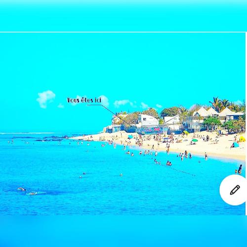 Villa Maimouna les pieds dans l'eau — 4-Star Luxury Hotel in Saint-Pierre, Réunion