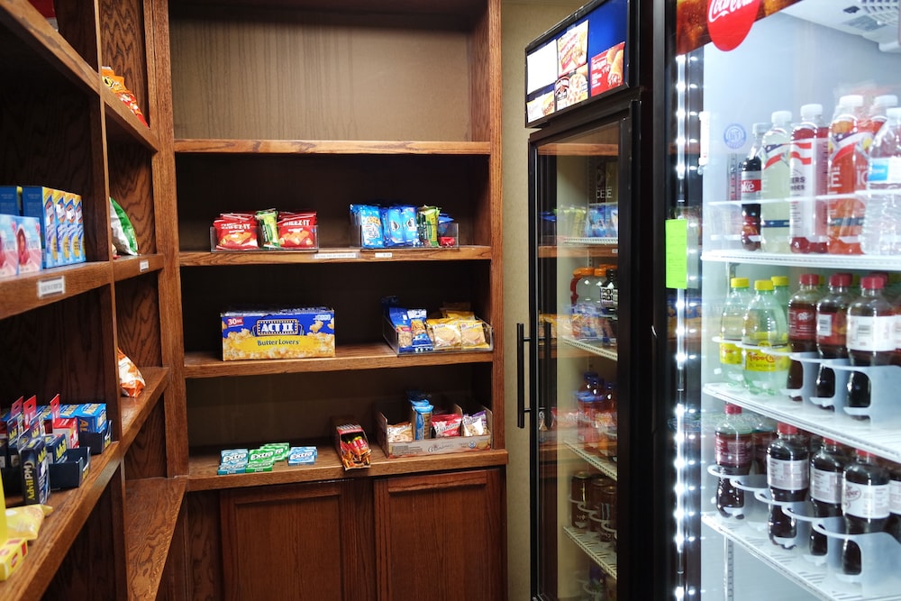 Ardmore Inn & Suites - photo 24