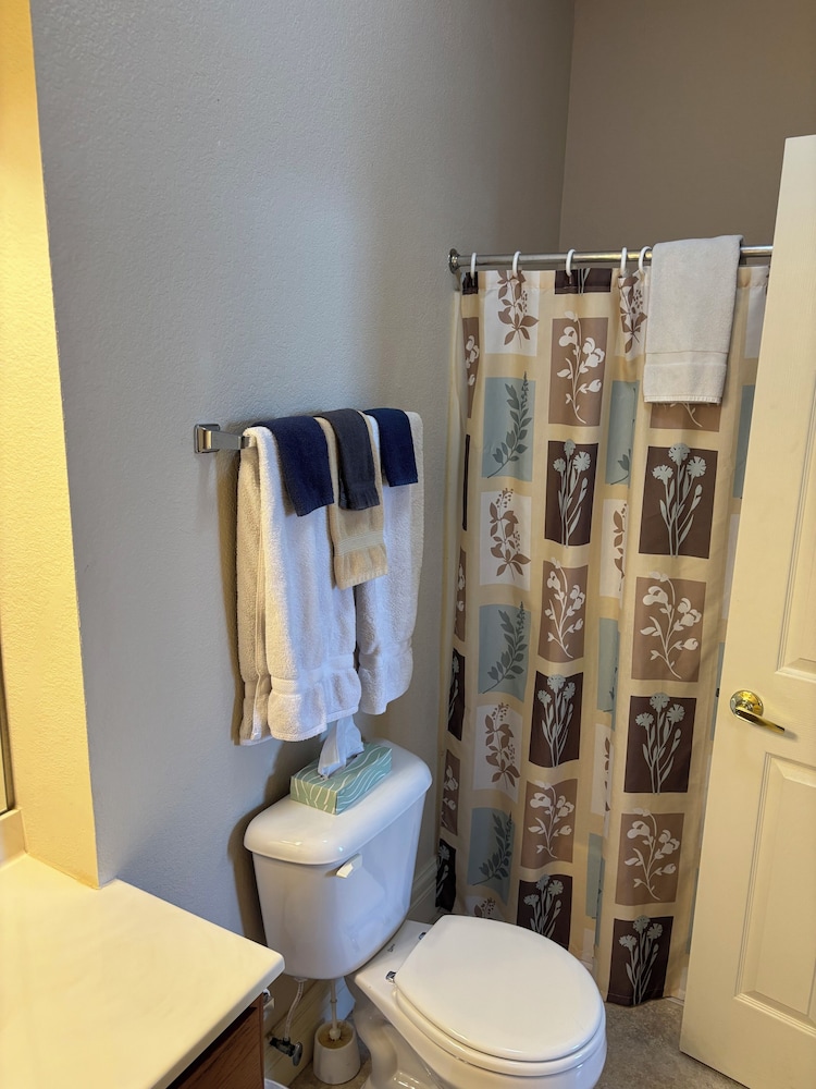 Hermann Crown Suites - photo 229
