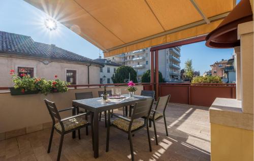 Hotel Marseille - carbon neutral hotel in Simferopol