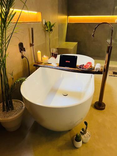 Misty BNB And Homestay — 4-Star Luxury Hotel in Jaipur, India
