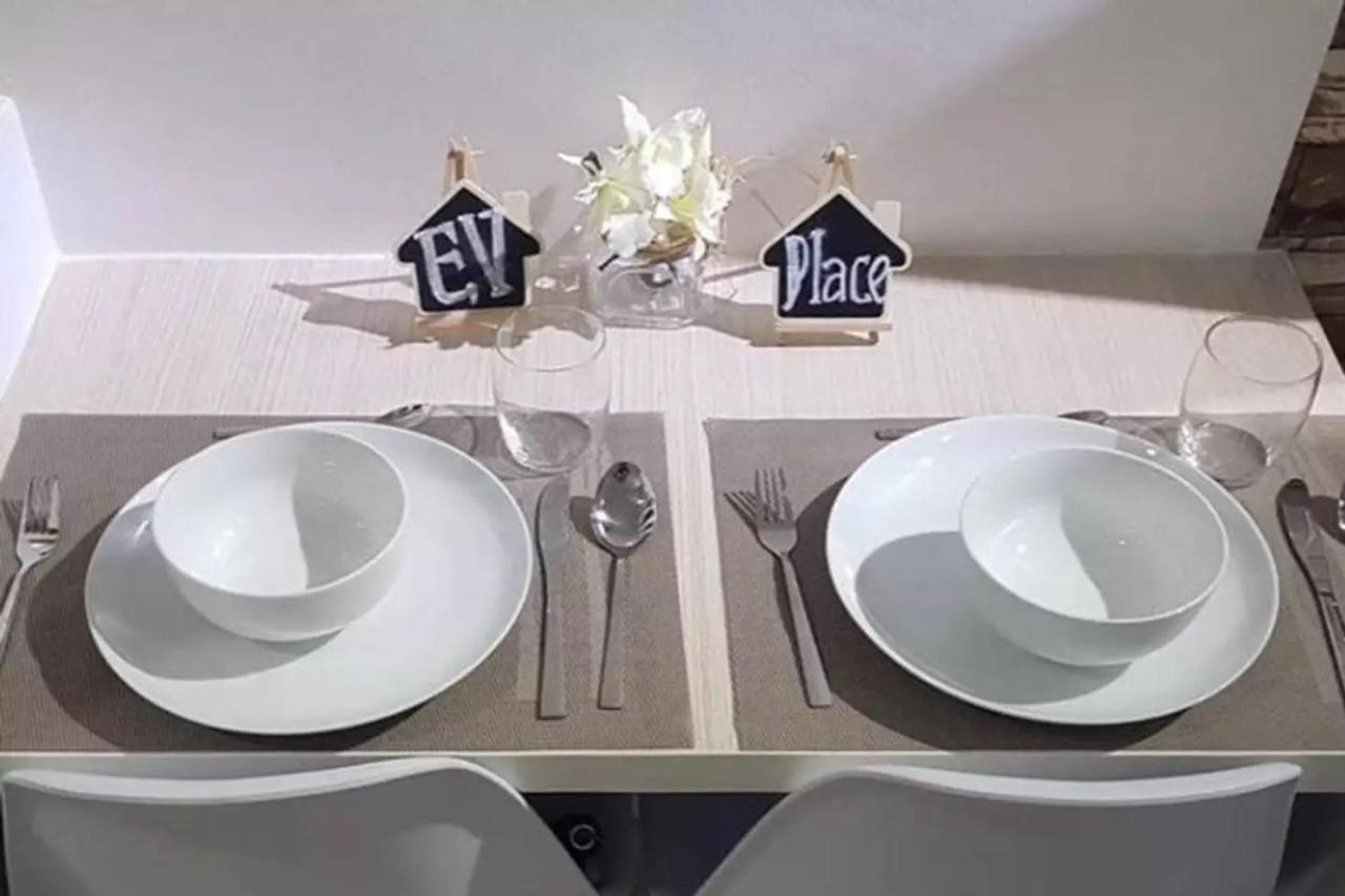 Ev Place — 4-Star Luxury Hotel in Pasay, Philippines