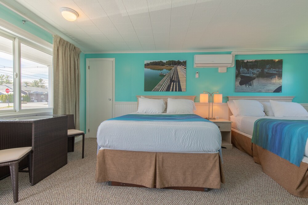 Footbridge Beach Motel - photo 133