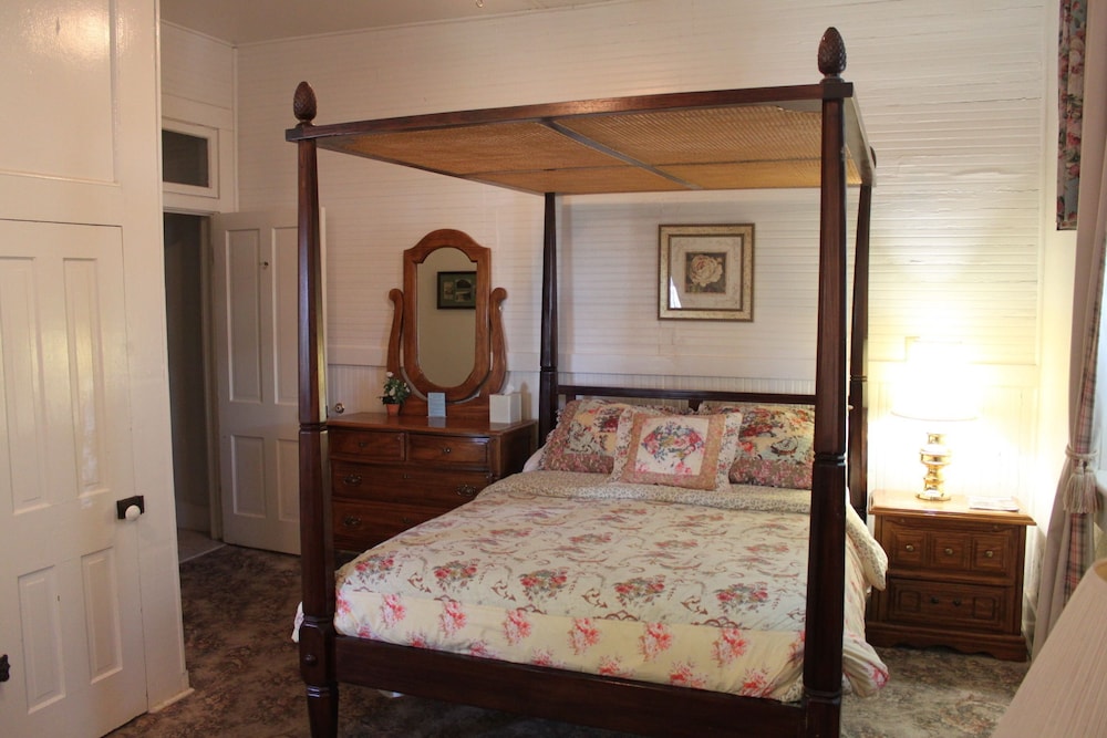 The Hotel Limpia - photo 24