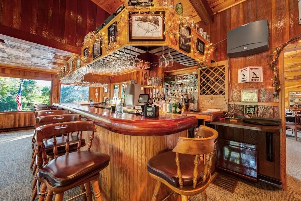 Chanticleer Inn - photo 30