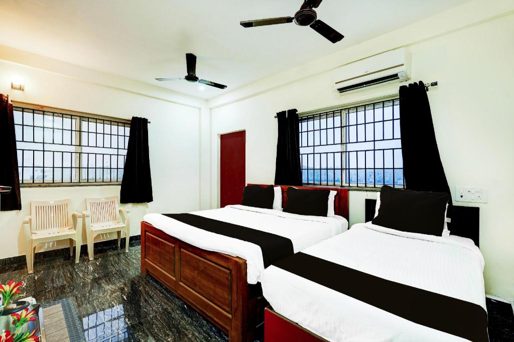 Super Collection O Mahabalipuram in Seven Pagodas, India