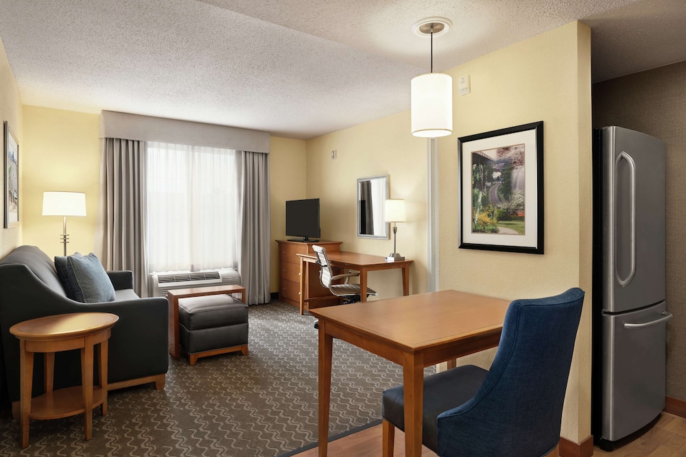 Homewood Suites by Hilton Allentown Bethlehem Airport - photo 7