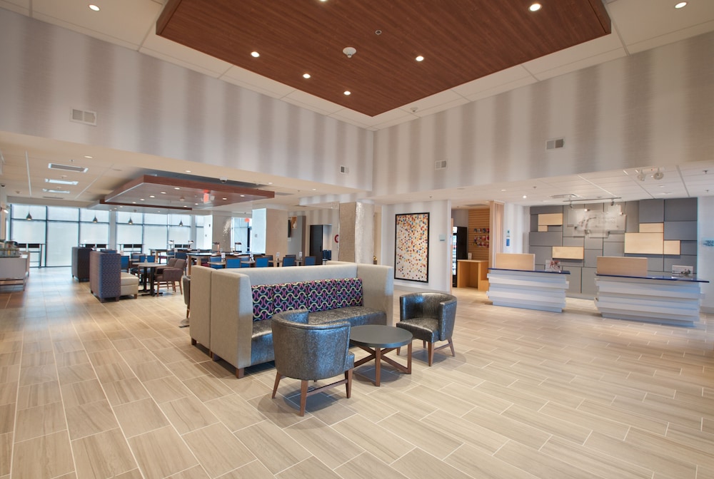 Holiday Inn Express Quantico Stafford by IHG - photo 51
