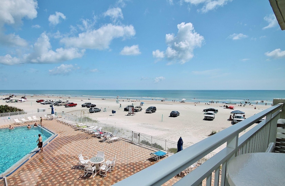Coronado Towers 201 - photo 34