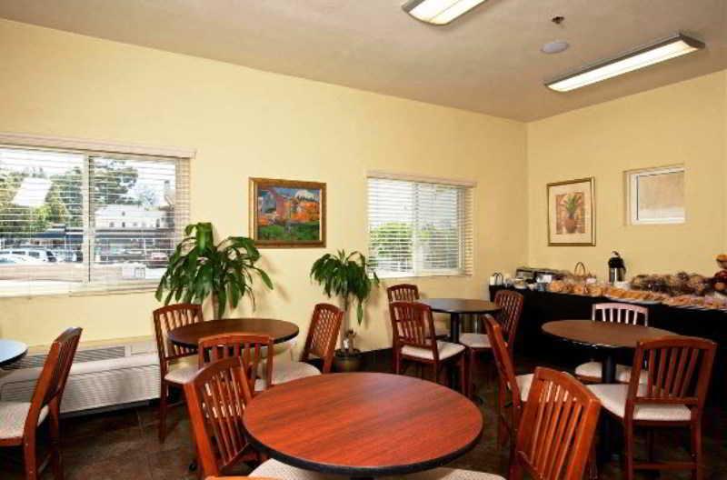 Americas Best Value Inn San Diego Downtown - photo 15