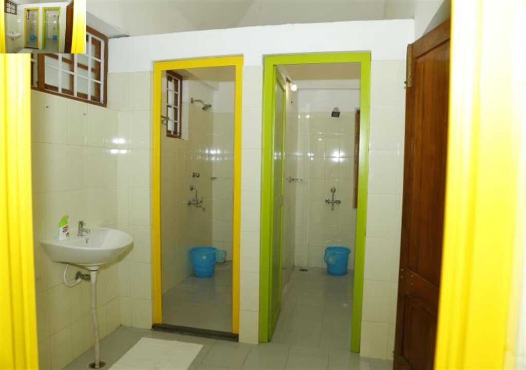 Hostel By The Sea