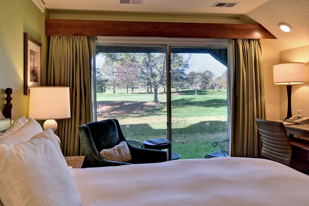 Kingsmill Resort - photo 4