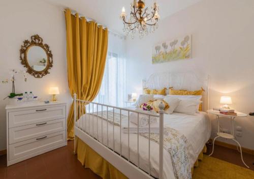 Appartamento Copacabana vista mare e parking — 4-Star Luxury Hotel in San Remo, Italy