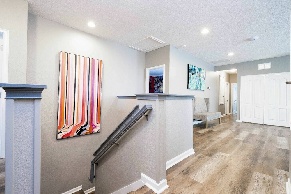 Solterra 12bd 11 5bat Sleeps24 Disney Pool Spa - photo 55