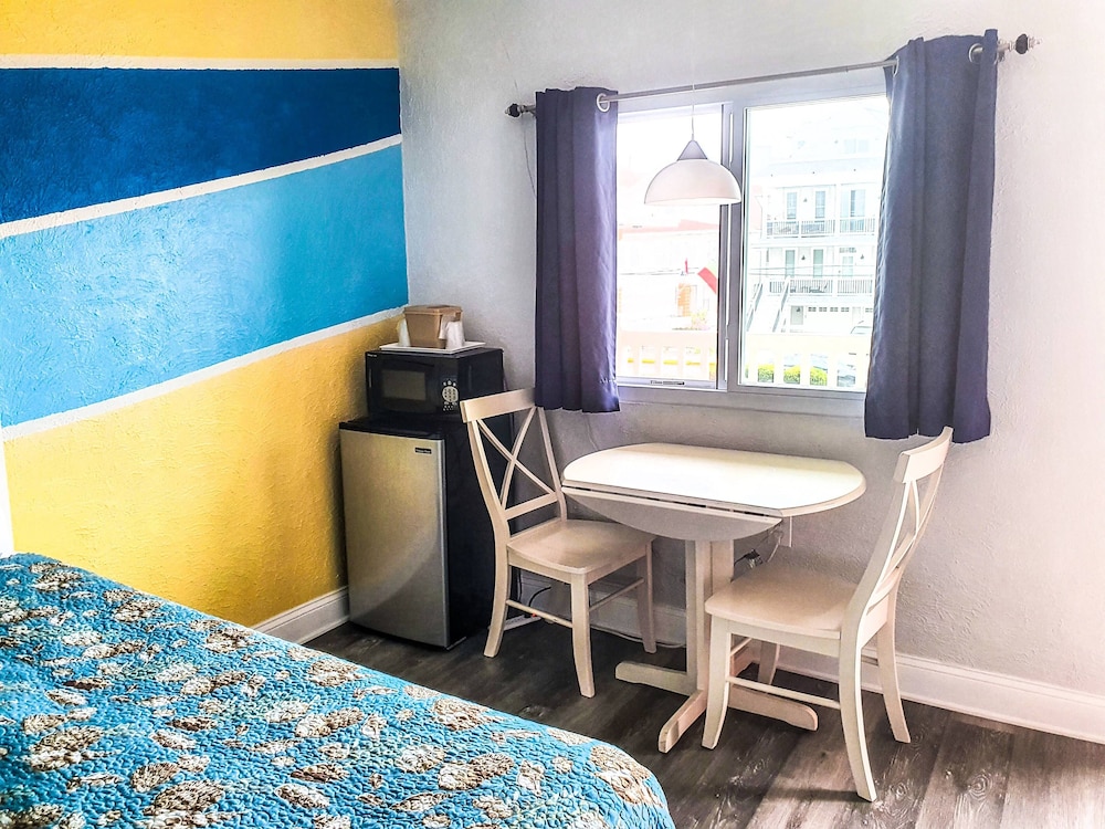 The Coral Sands Motel - photo 15