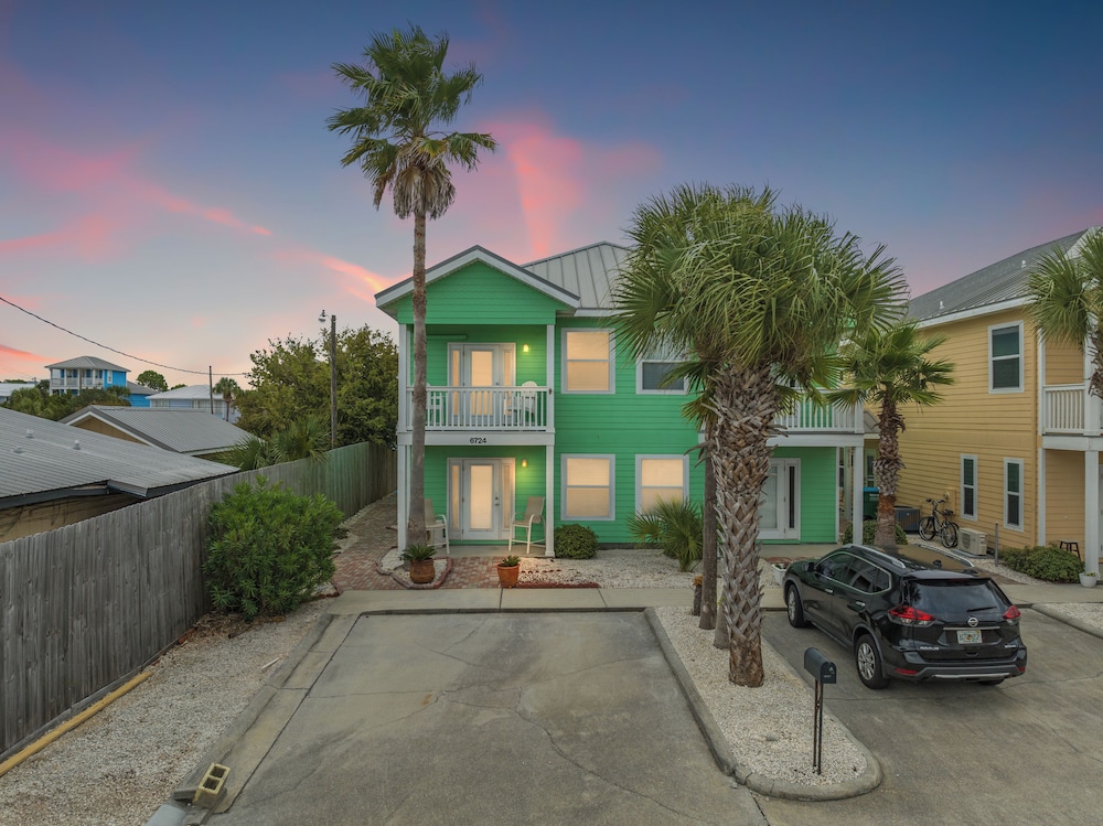 Sago by the Sea: 2 bed 2.5 bath Retreat Steps From the Beach Sleeps 7 - photo 51