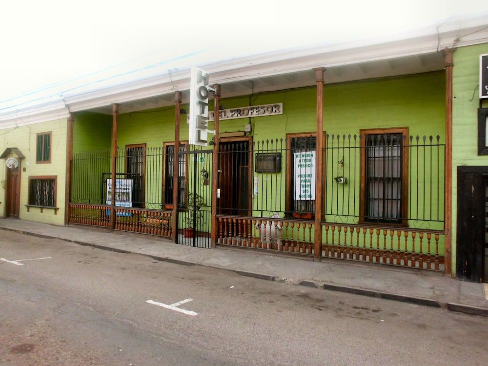 Hotel Casa del Profesor in Iquique, Chile