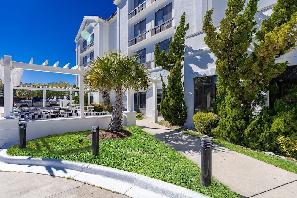Hotel Alice At Atlantic Beach - photo 35