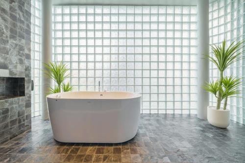 Bathtub 2Br 2Ba 120 Sqm 6 Pax Near Bts 7 11