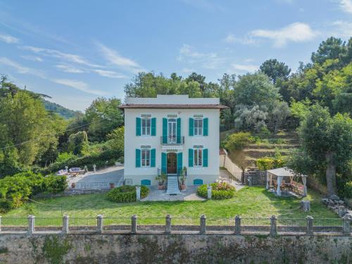 Holiday Home Villa Diana by Interhome — 4-Star Luxury Hotel in La Spezia, Italy
